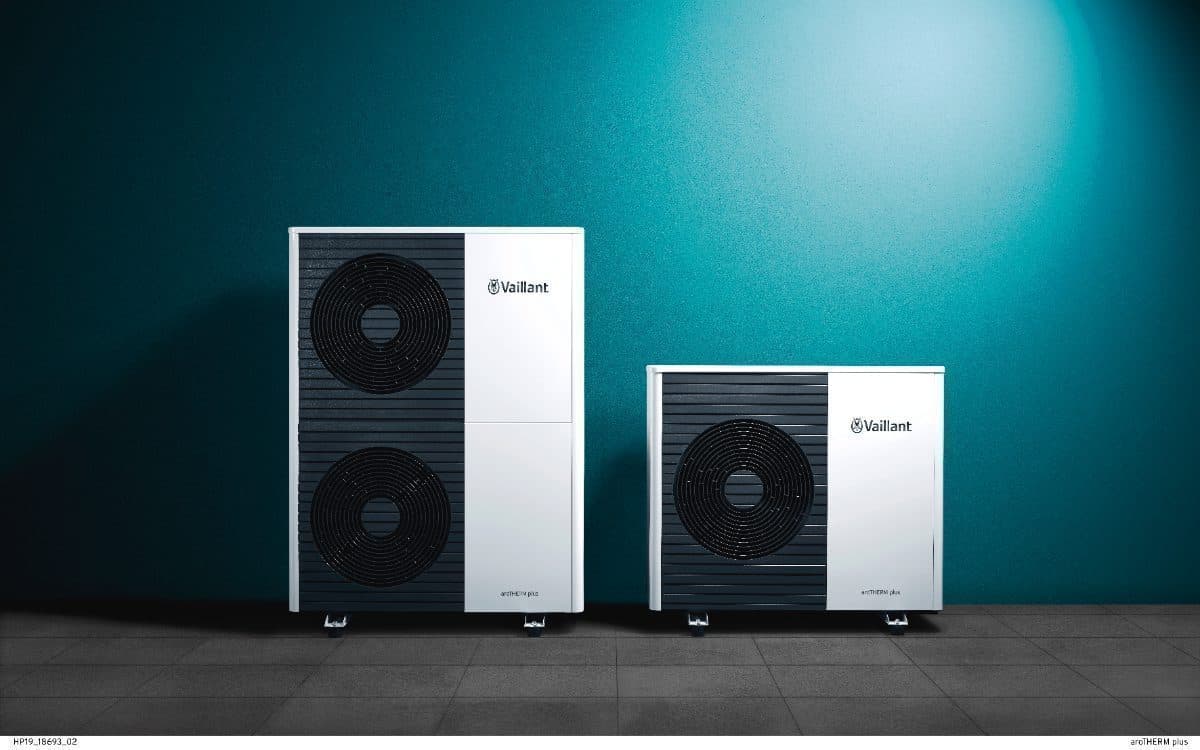 Vaillant Sestava aroTHERM VWL 105/6 400 V + VWZ AI VWL X/6 MB4 vzduch/voda (8000013563)